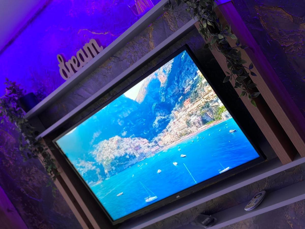 Fantasy Room Iasi Ngoại thất bức ảnh